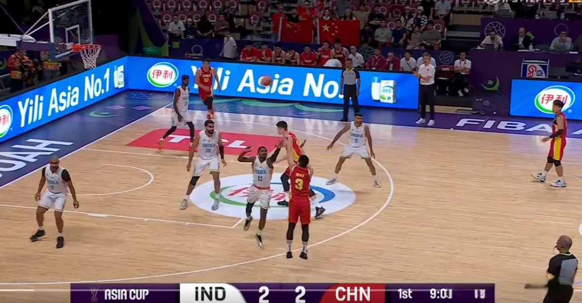 中国男篮以, 够的 中国男篮以, 够的