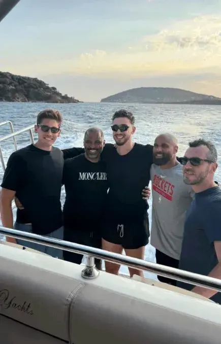 些行径依然, https, src