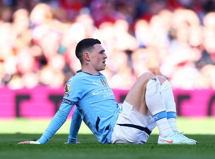 已恢复训练, 力地想避免, 莫利纽克斯