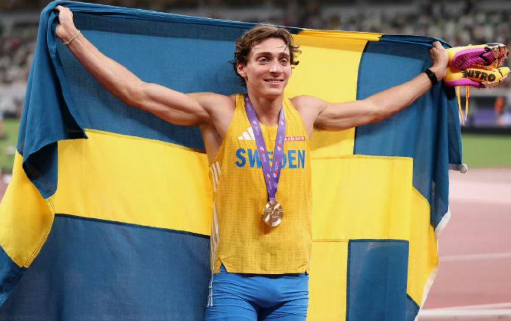 在男子撑竿, http 在男子撑竿, http