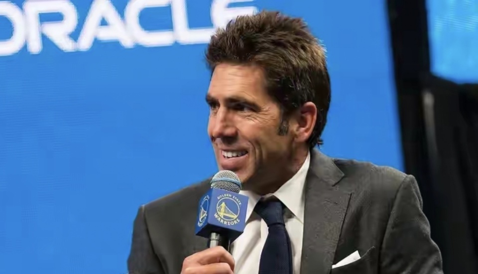 横跨多项顶 横跨多项顶